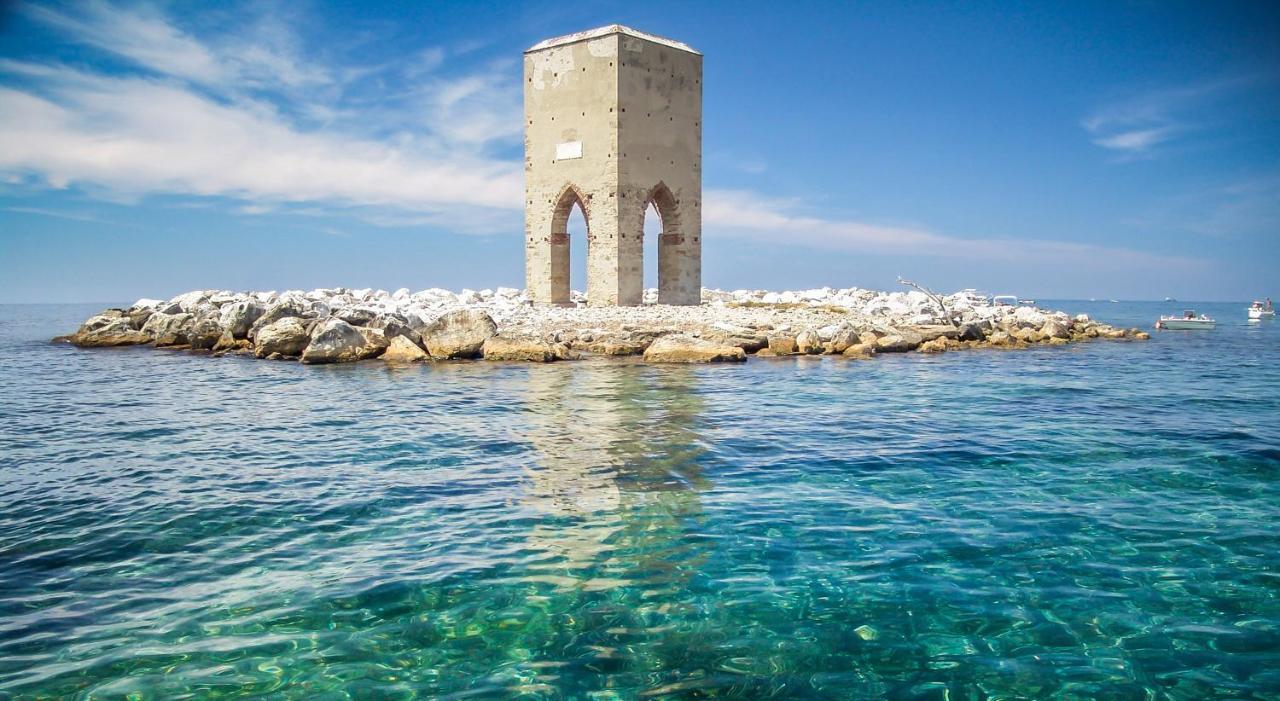 Antica Casa Ceccardi Apartman Livorno Kültér fotó